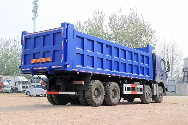 quad axle dump truck haul